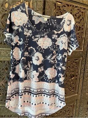 Sz Large Blue Multicolored Boho Print Top Rhinestones  Short Sleeves World Unity